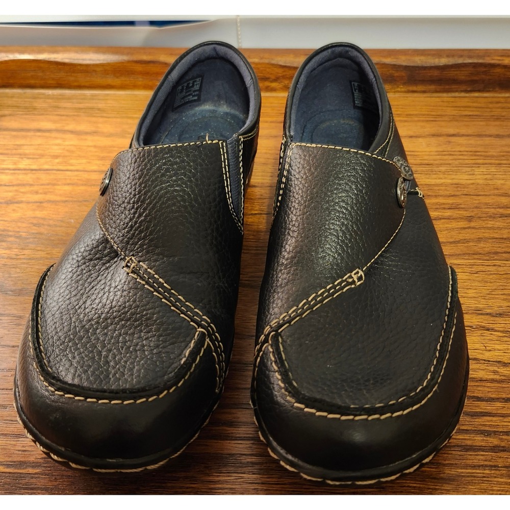 Clarks Collection Womens 8W Black Leather Slip On Loafers Button Detail‎ 15260